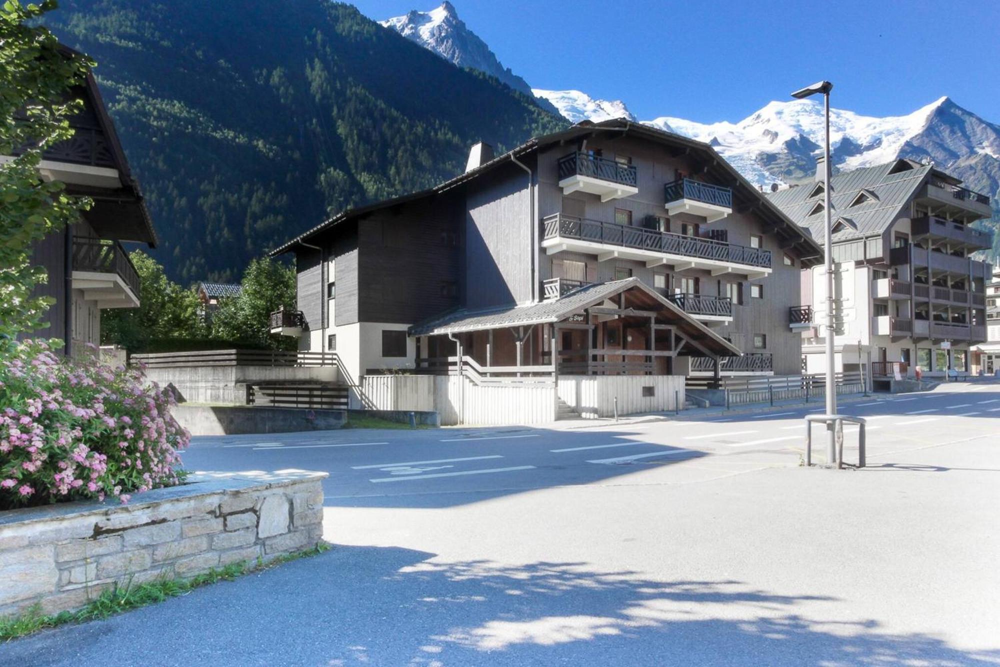 Ferienwohnung Chemin Du Sapi - Private Garden - Center Of Cham - Montblanc Views Chamonix Exterior foto